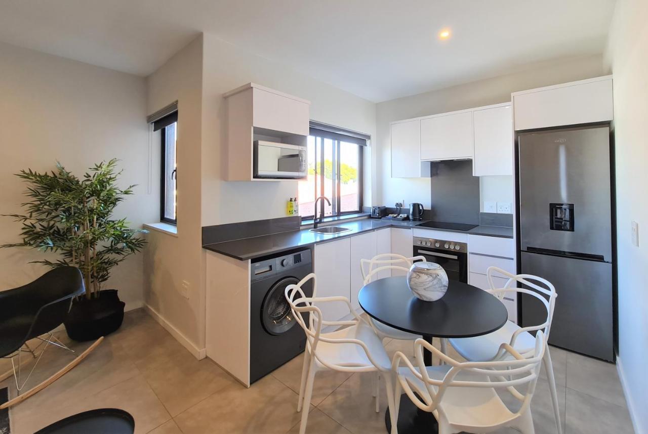 Mint Apartments Greenside Johannesburg Bagian luar foto