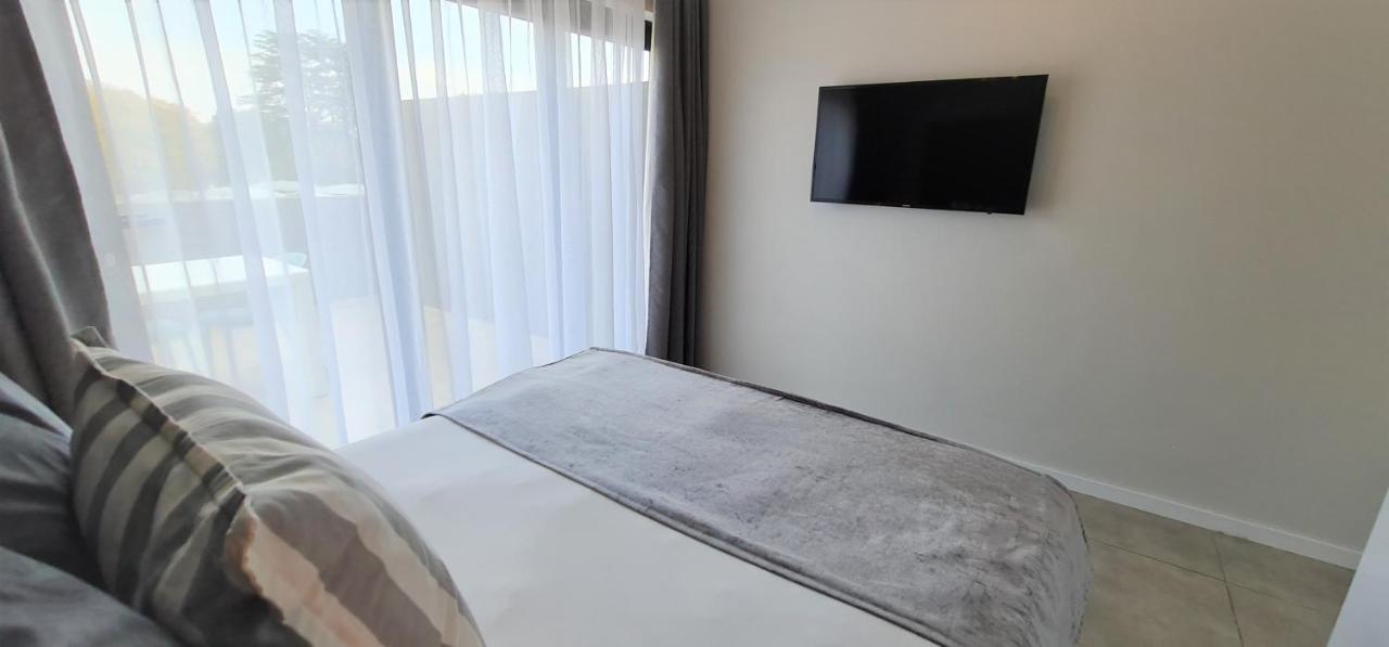 Mint Apartments Greenside Johannesburg Bagian luar foto