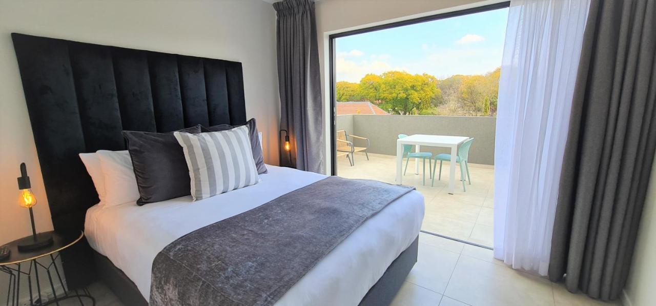 Mint Apartments Greenside Johannesburg Bagian luar foto